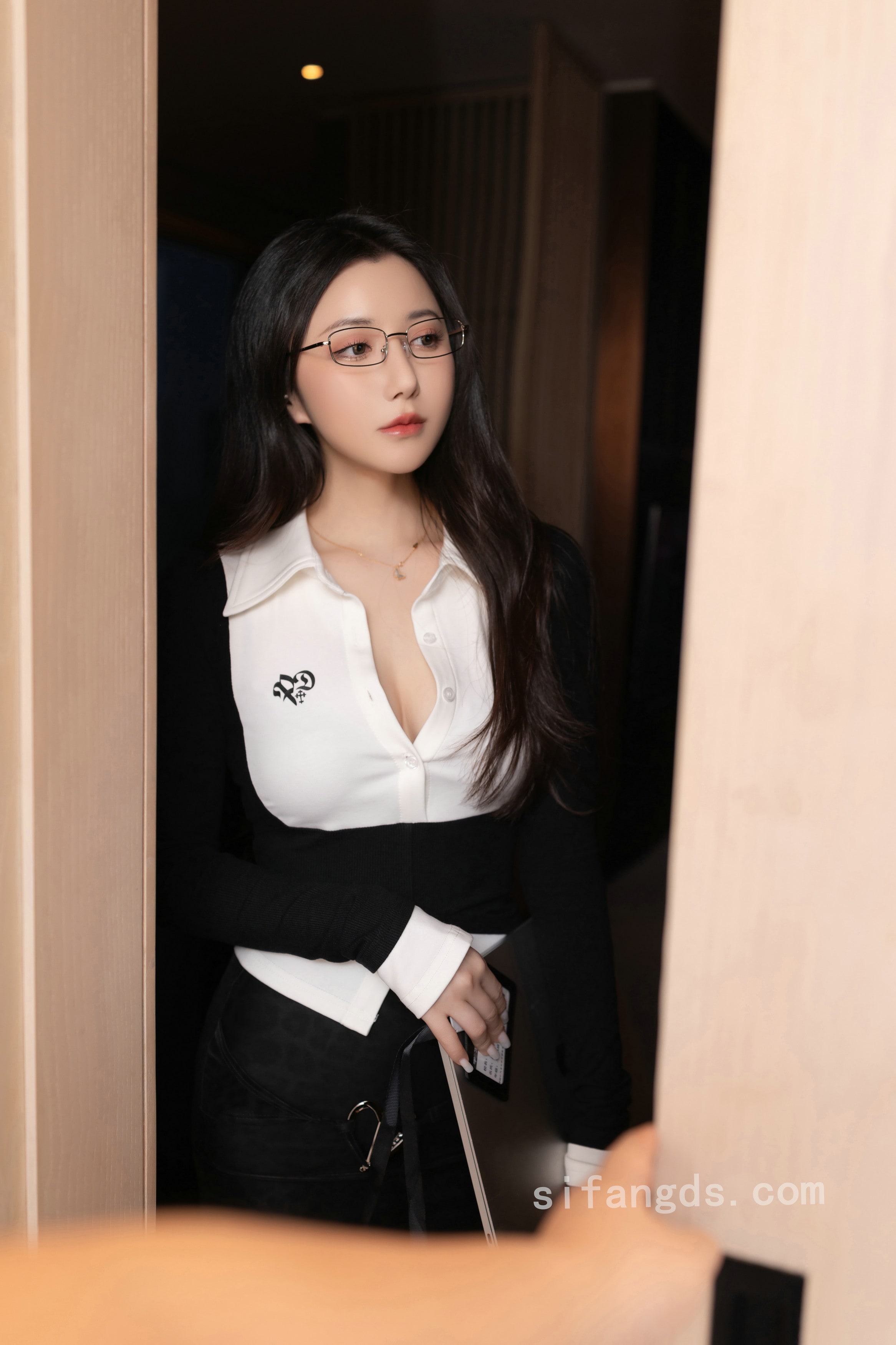 中国裸体丰满女人艺术照 少妇林美惠子爆乳肥臀人体写真(20) - 中文母亲三级片