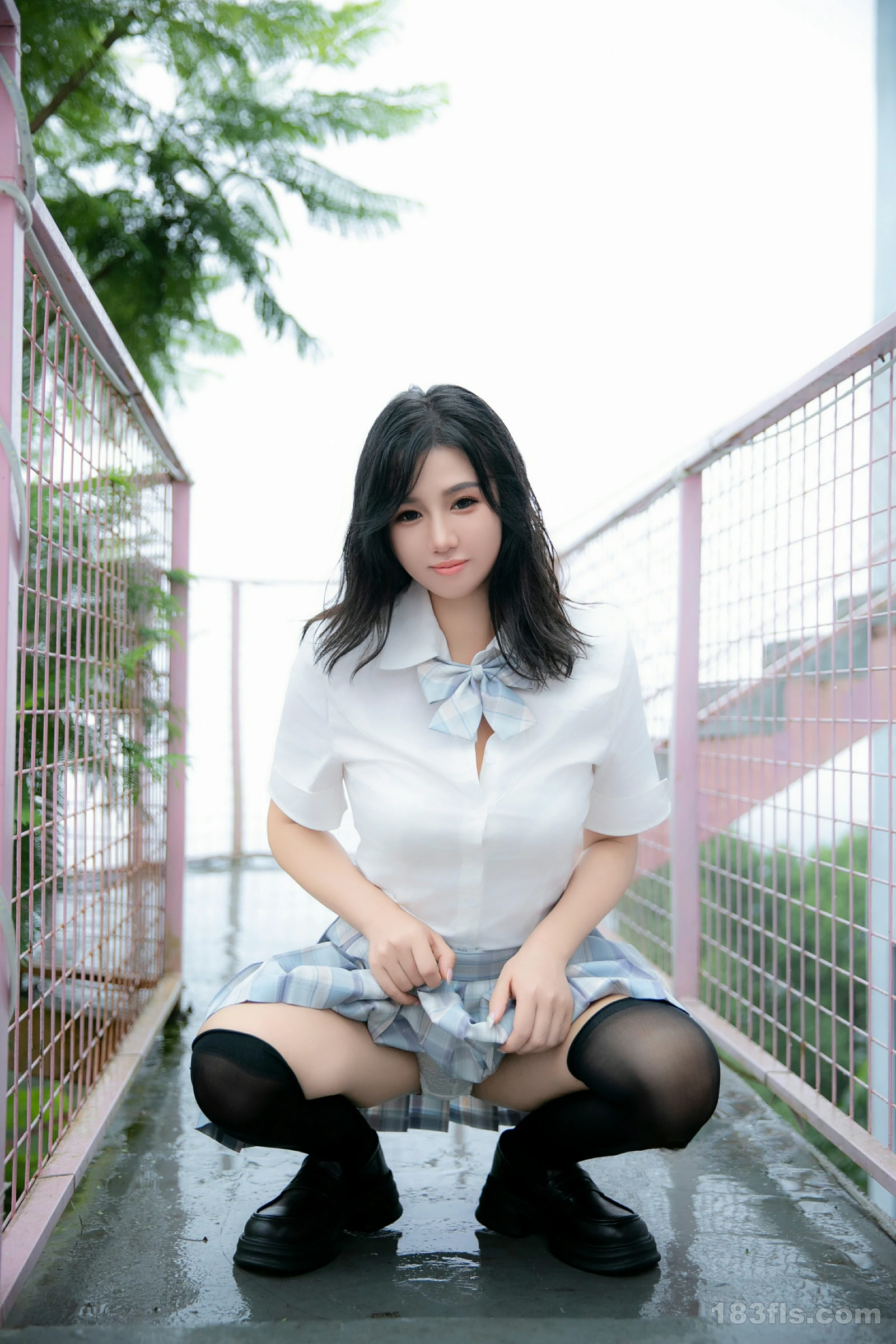 [ROSI写真] 黑色网格丝袜美女惊艳私房妩媚撩人