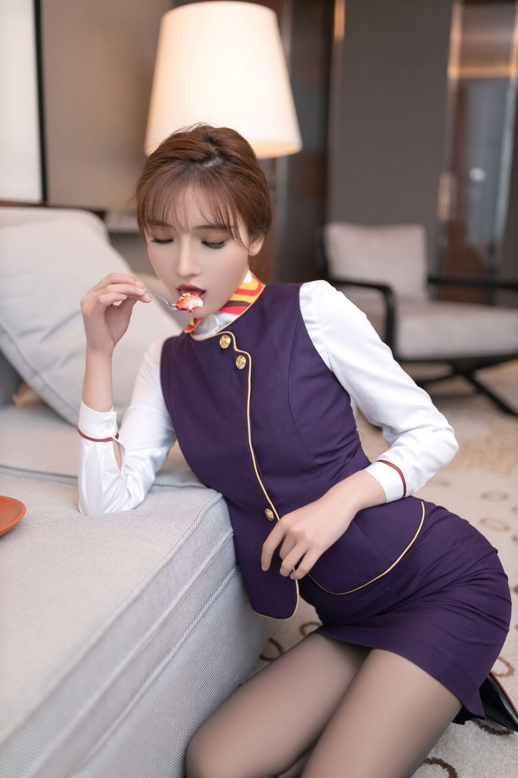 秀人性感女郎巨乳大屁股全身裸体诱惑图片 - 日本滾吧