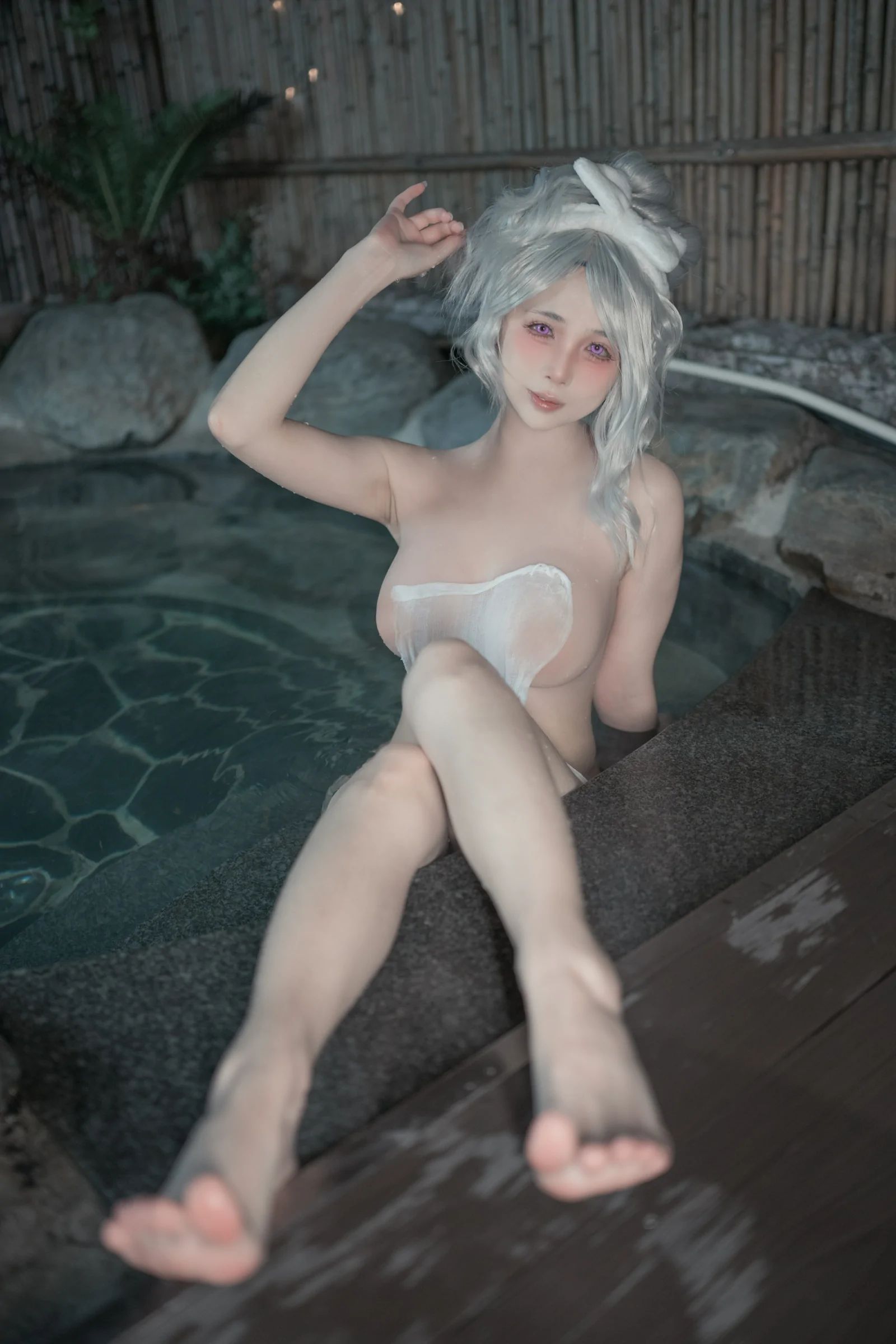 腿张开爱爱爱成人动态图片