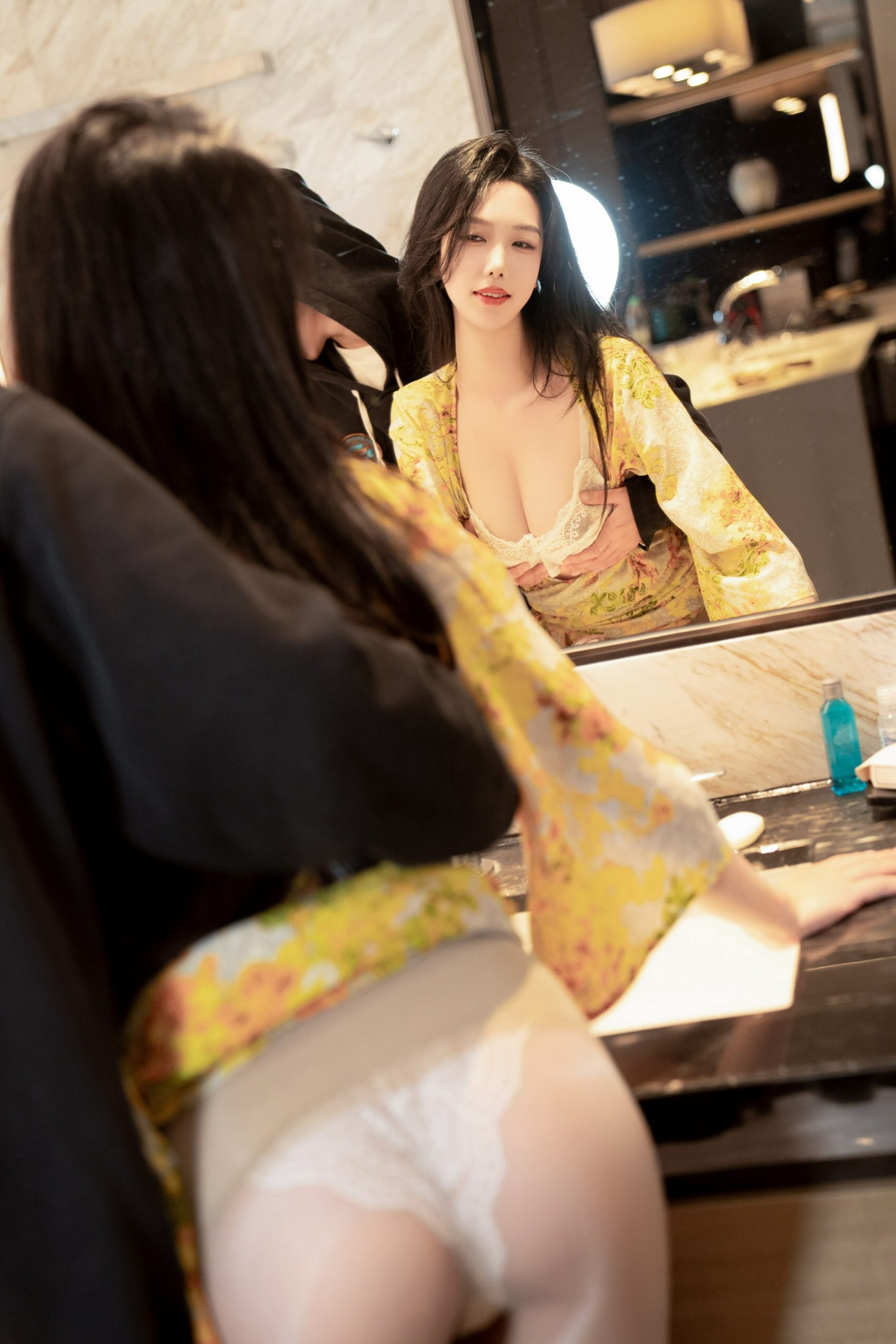 惊艳美女Luvian本能裸浴人体艺术写真 - 亂倫直播影片