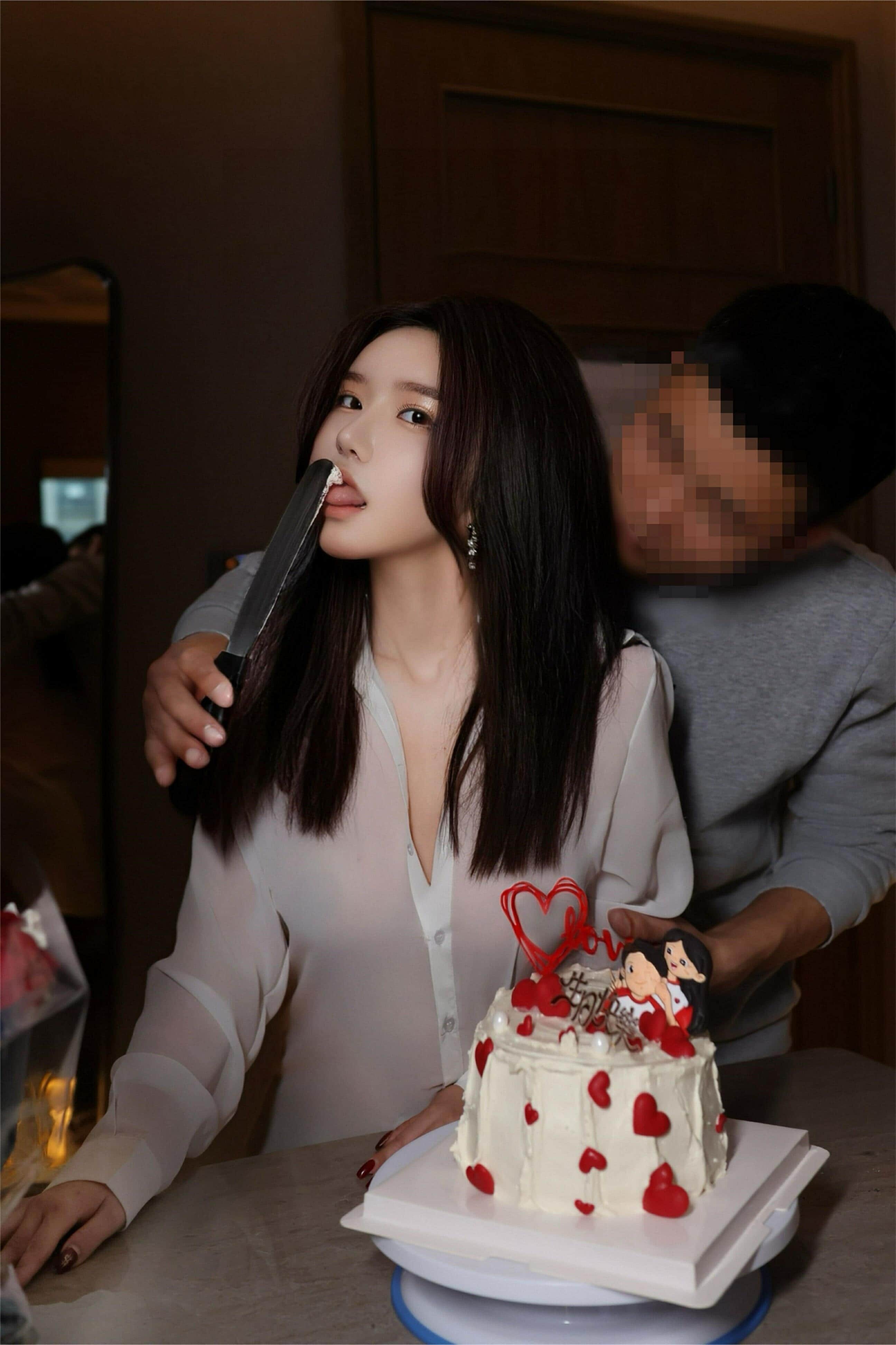 欧美极品娇嫩美女Jessie Vard野外高清大胆洗澡照 - 图810095