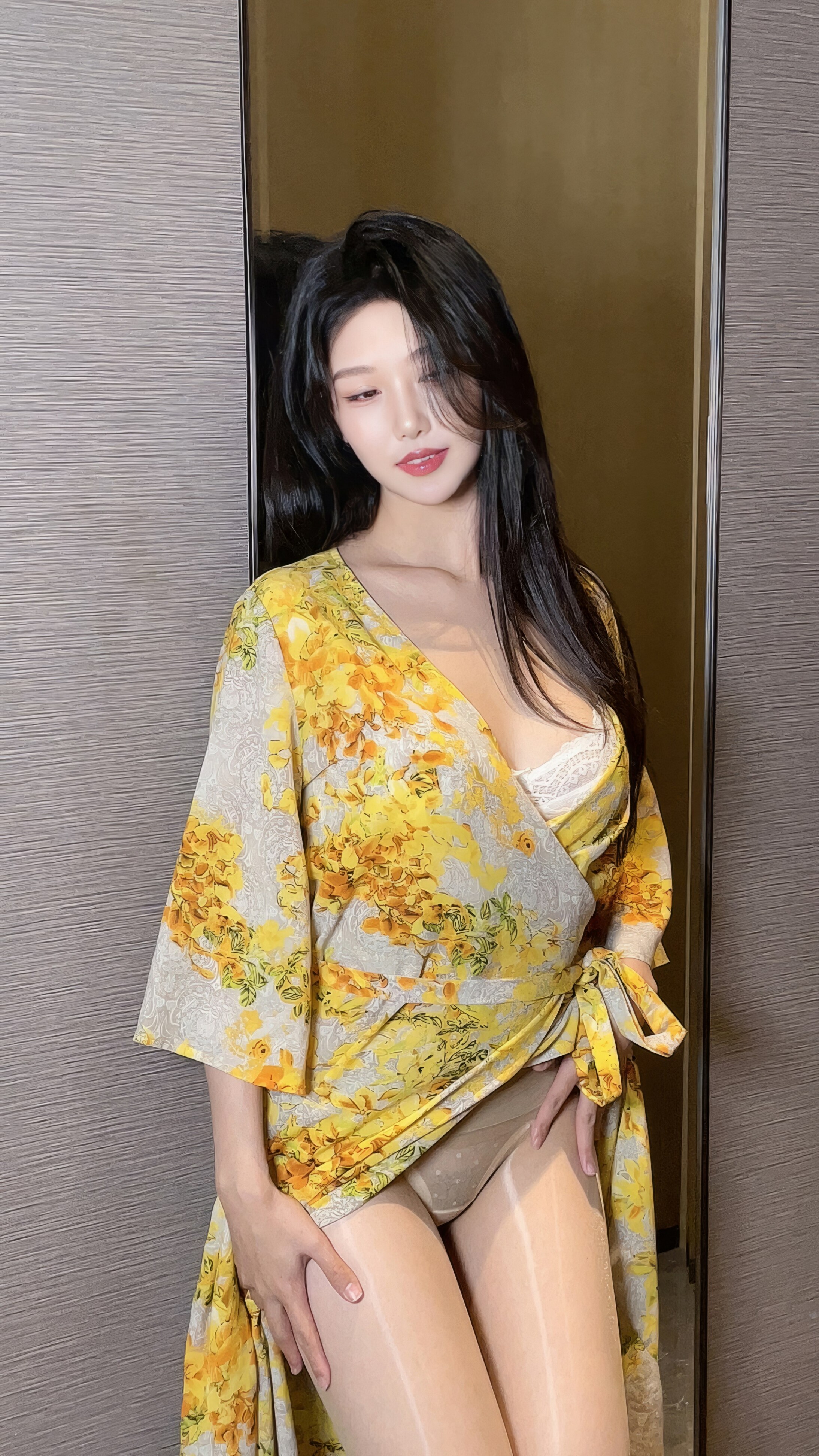 [TouTiao头条女神] 性感圣诞女郎杏儿kitty大胆福利图