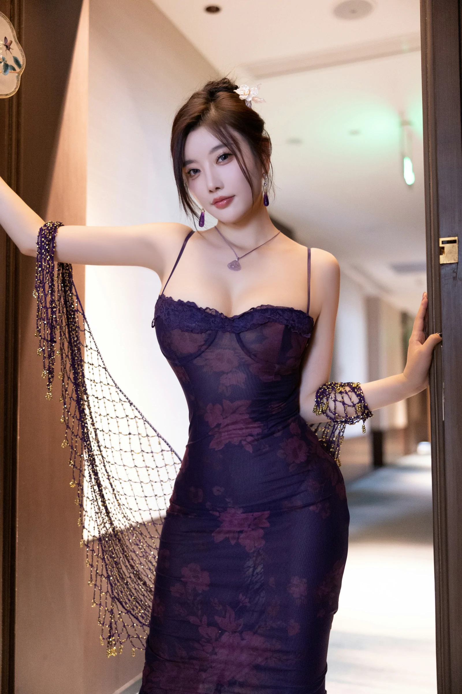 日本萌妹子桂木澪迷人爆乳写真秒杀宅男图片