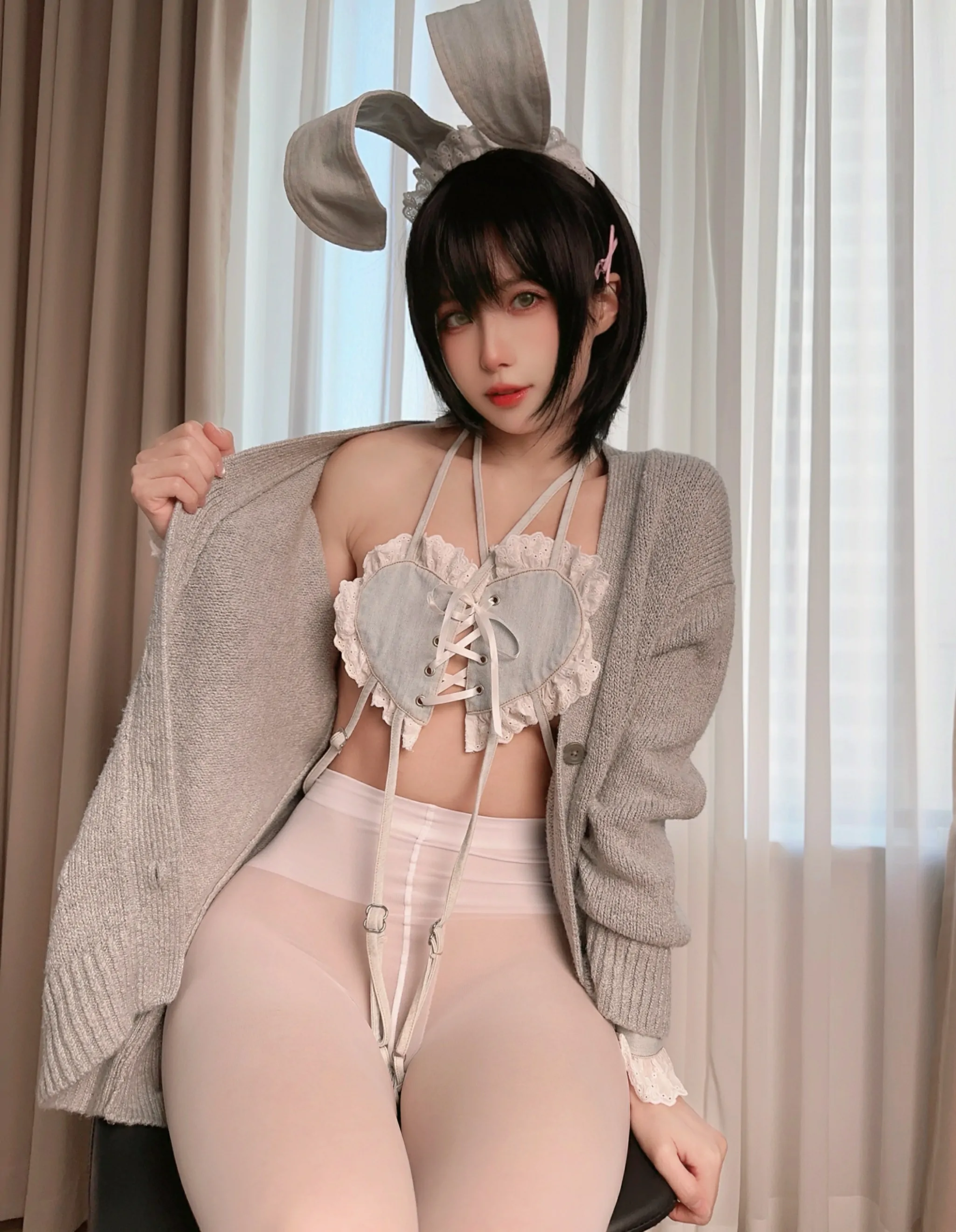 mm1313大波美女完颜芝芝漏点摸美逼牲交图片