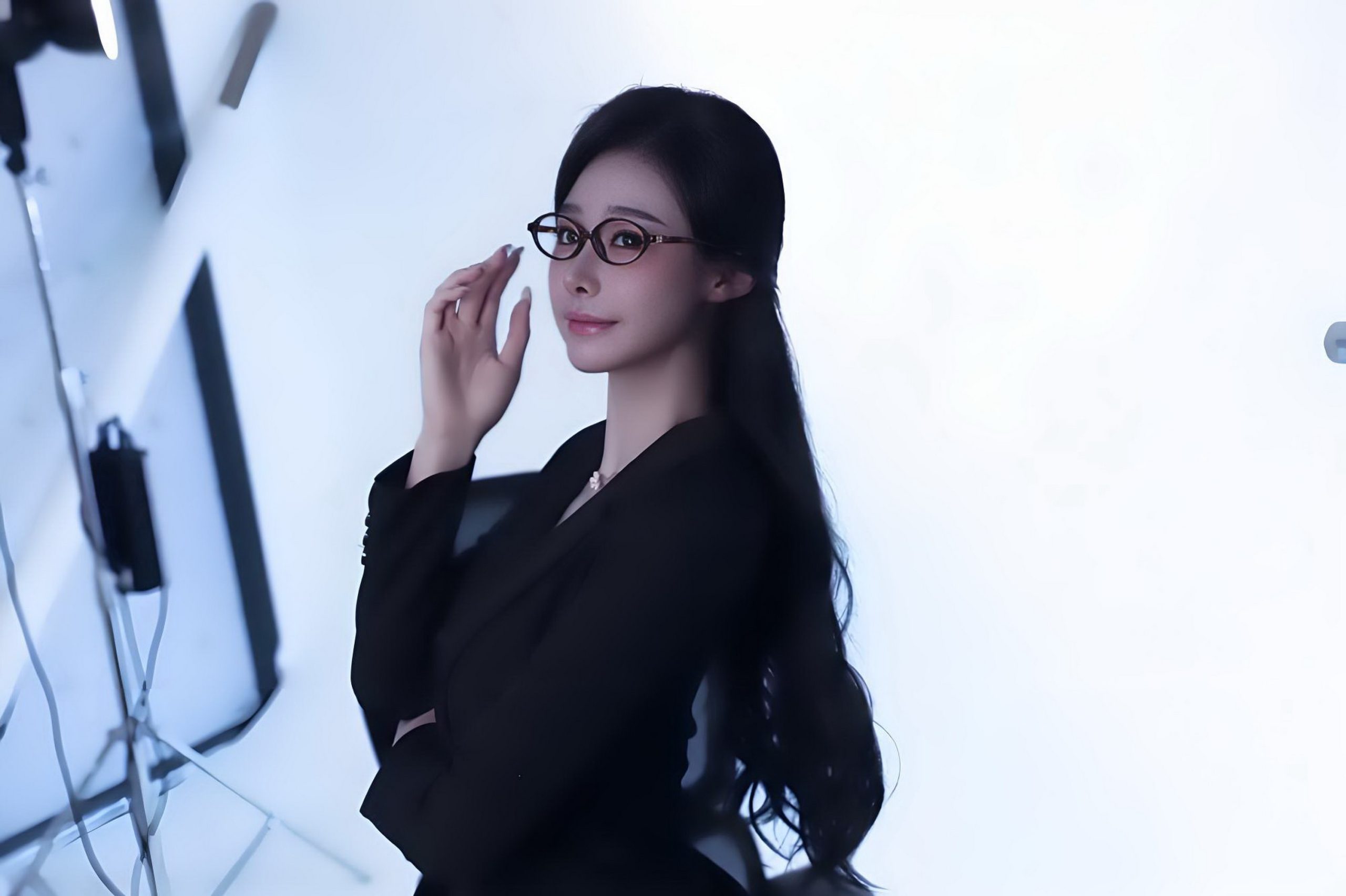 美女尤物卓娅祺玉乳翘臀赤裸露私密部位高清图片