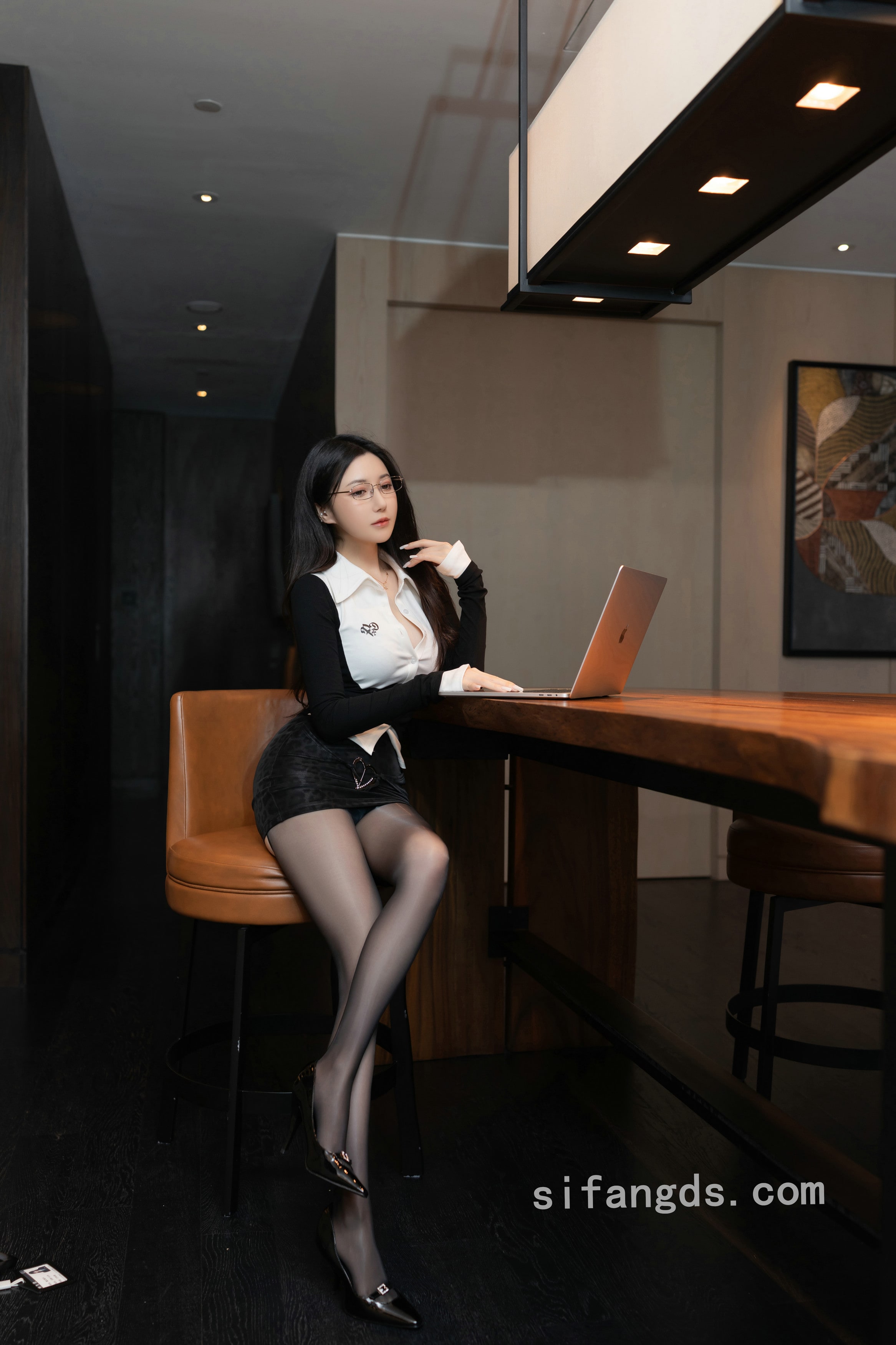 超搞笑的明星xxoo动态图片大全