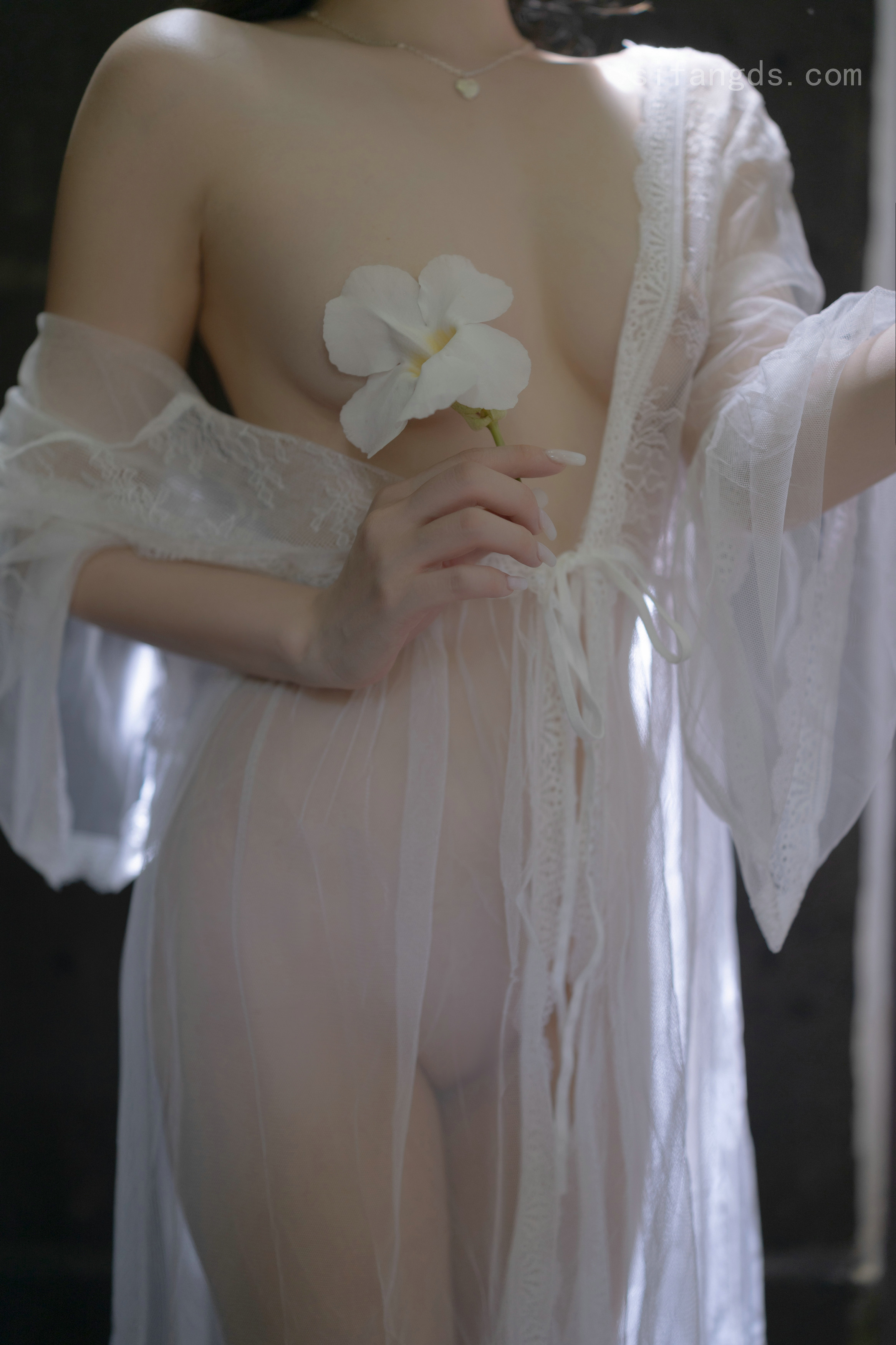 美女薄情馆无限看图 制服美女高清写真 - 邮局继承委托书下载