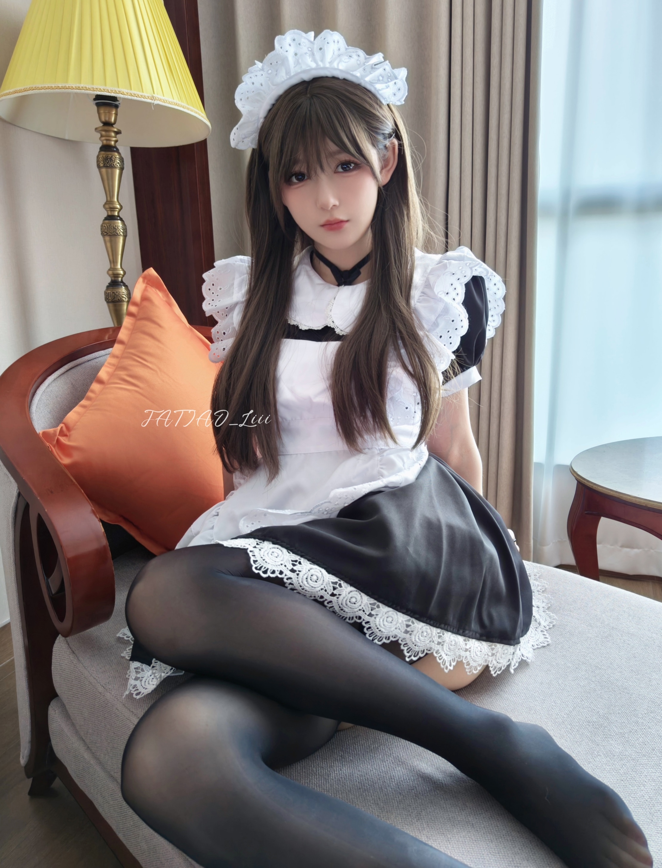 很黄很色的美女揉胸动态图