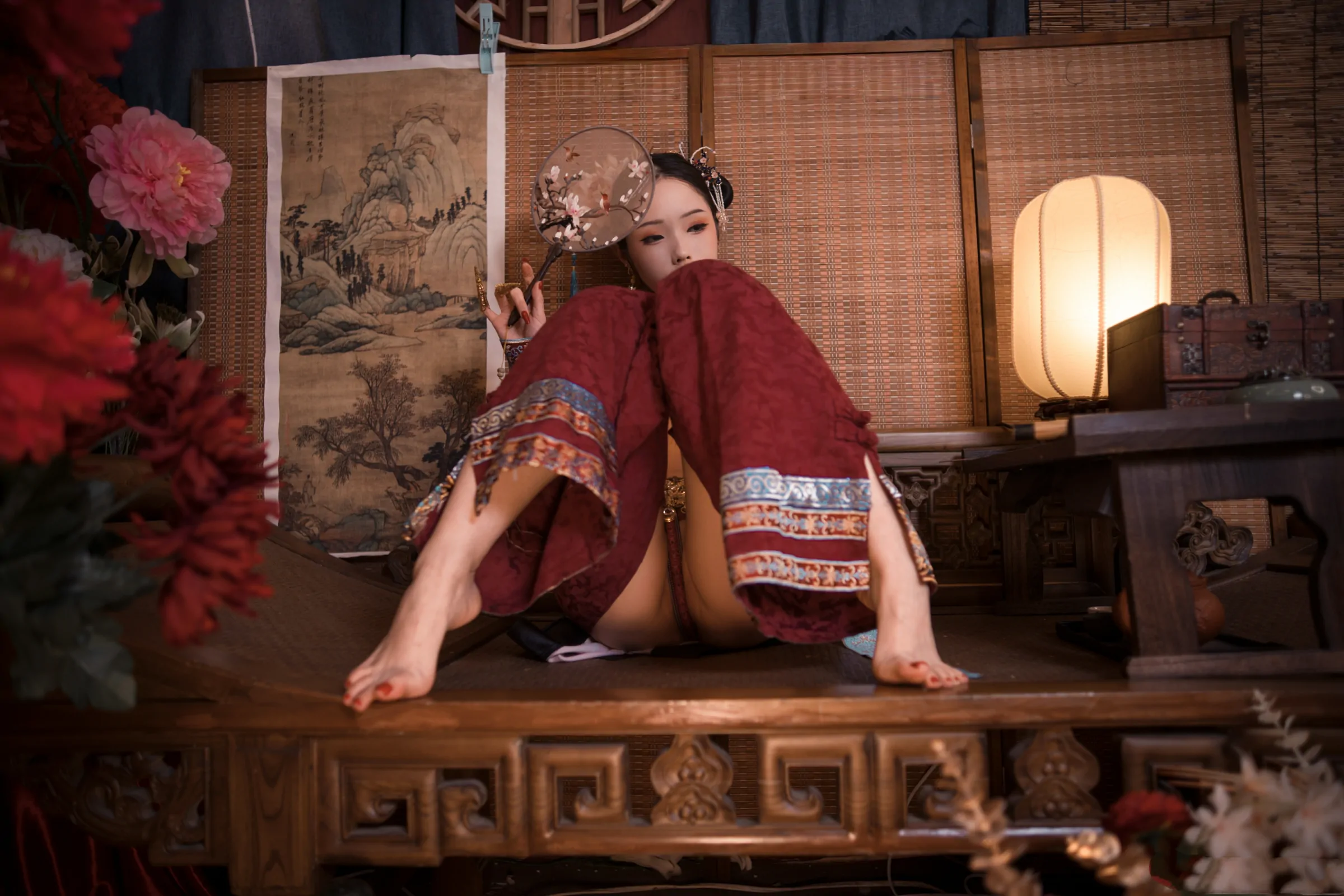 mm1313大波美女完颜芝芝漏点摸美逼牲交图片 - 喜愛給公公變著方式玩弄的人妻