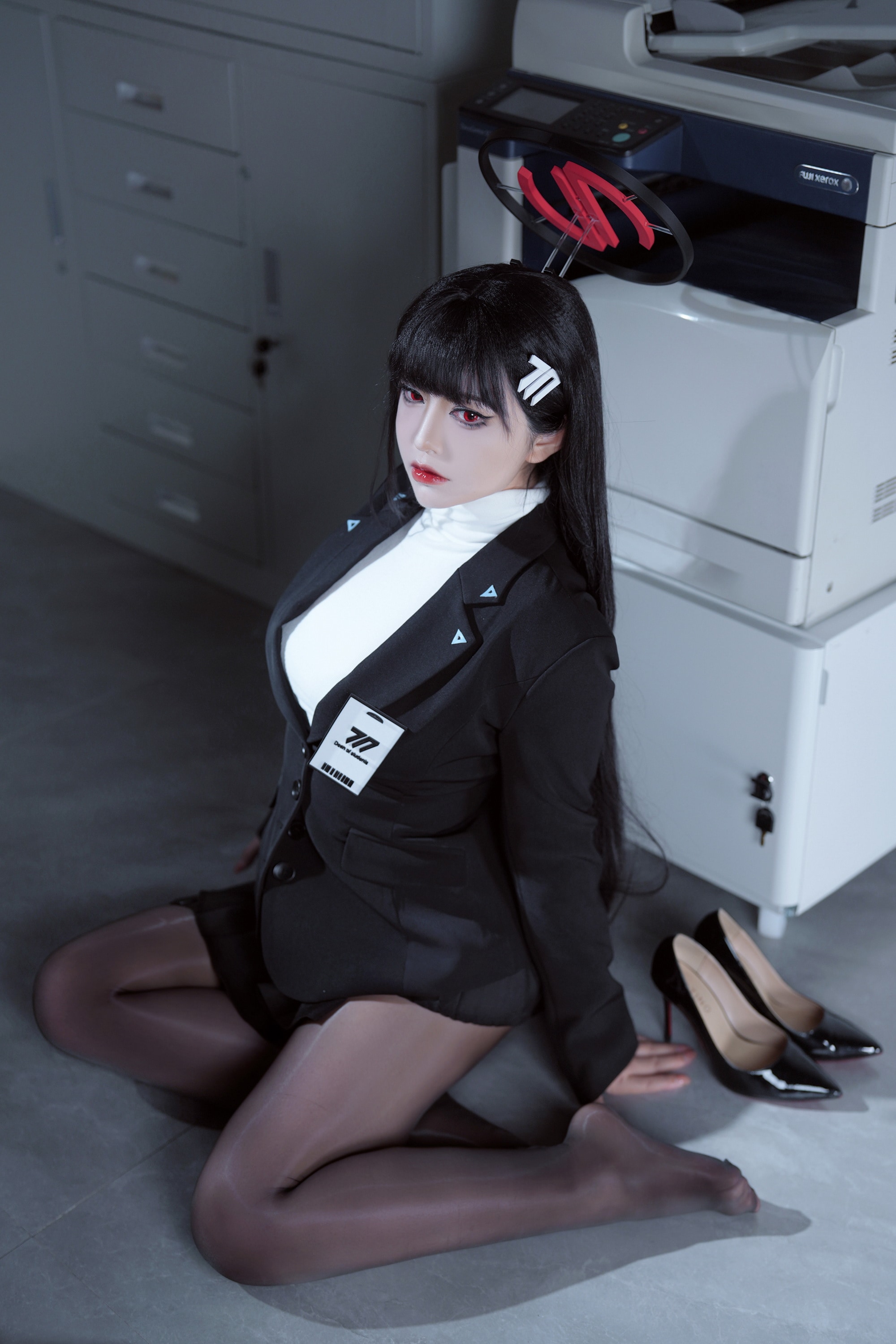 小破孩情侣头像深情似海只因有你