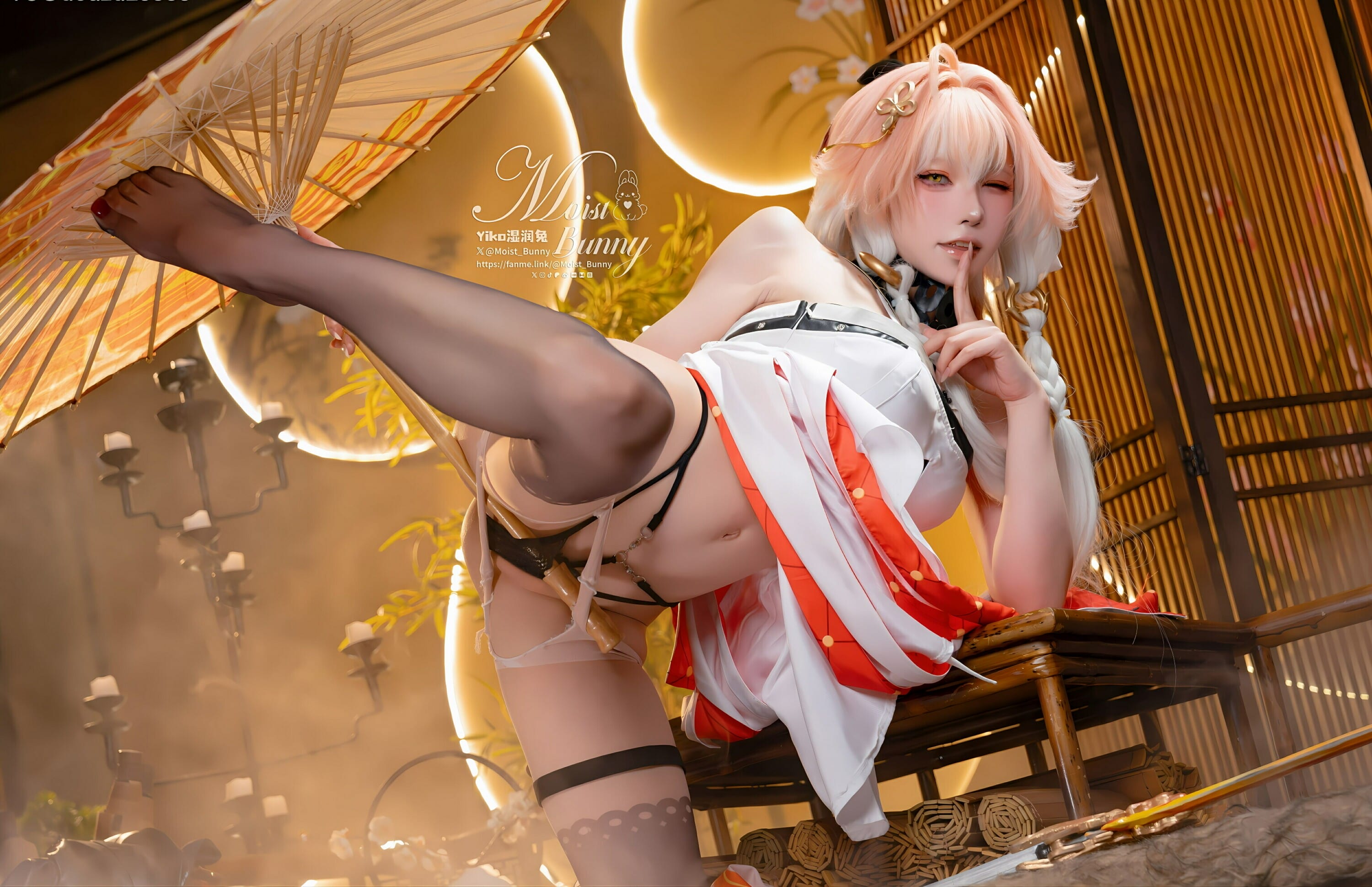 光棍天堂大咪咪美女李猩一女人裸下档照片