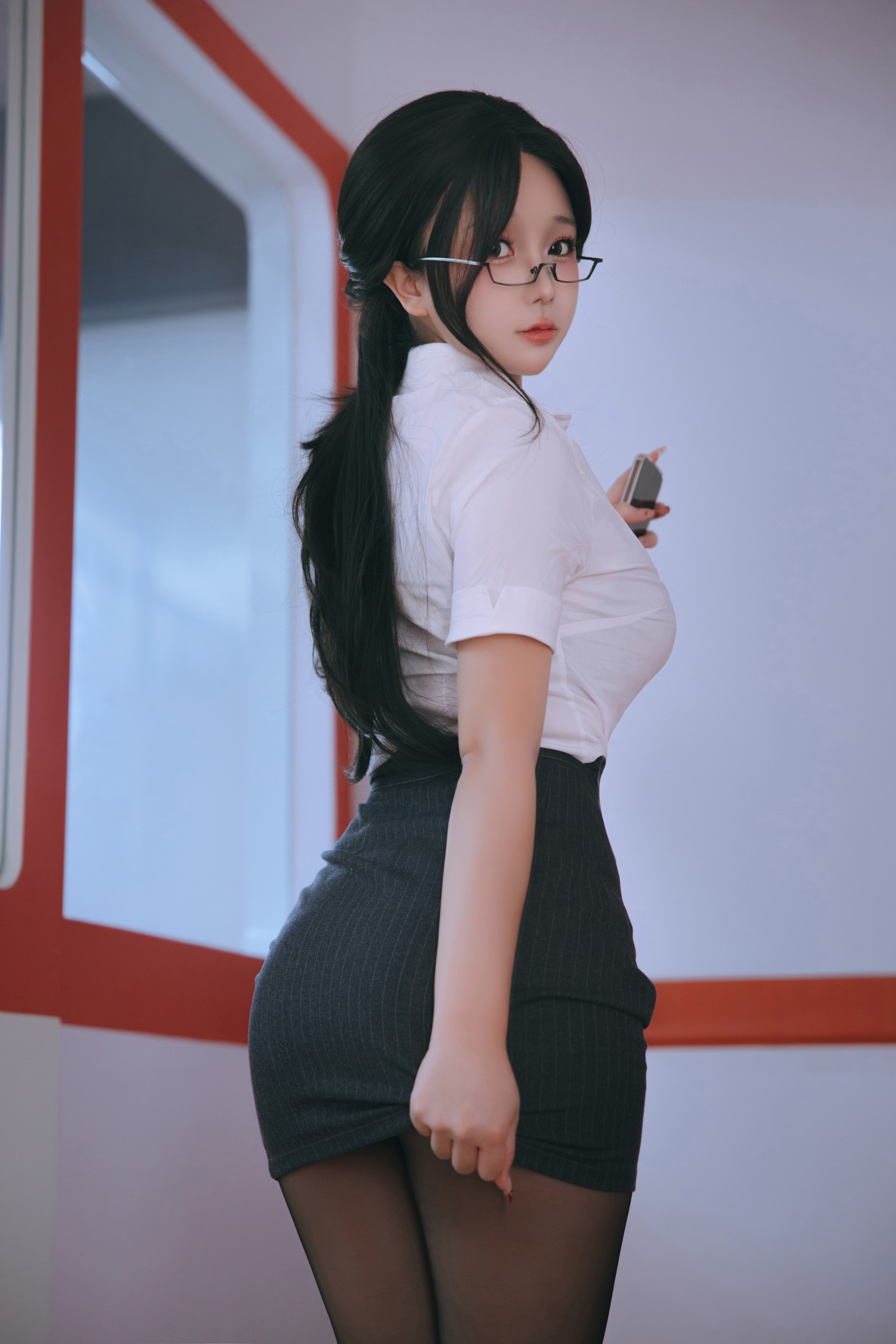 【爱人人体艺术】白虎美女黛蓓琪嫩b大白腚色图 - 欧美新剧