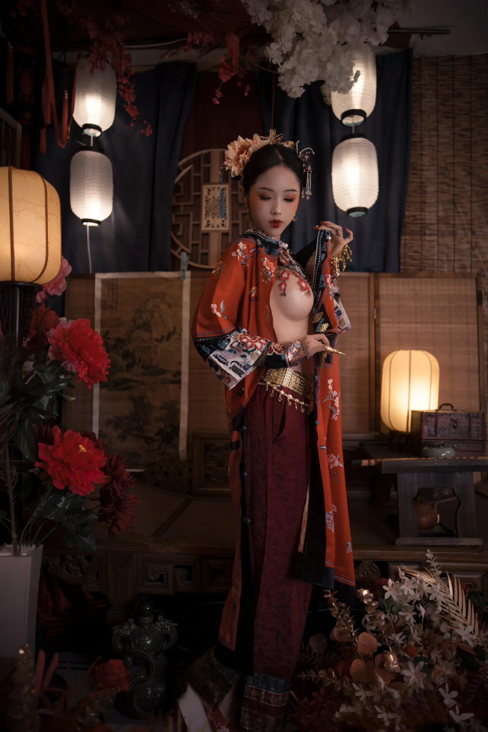 经典的女生邪恶色动态图片