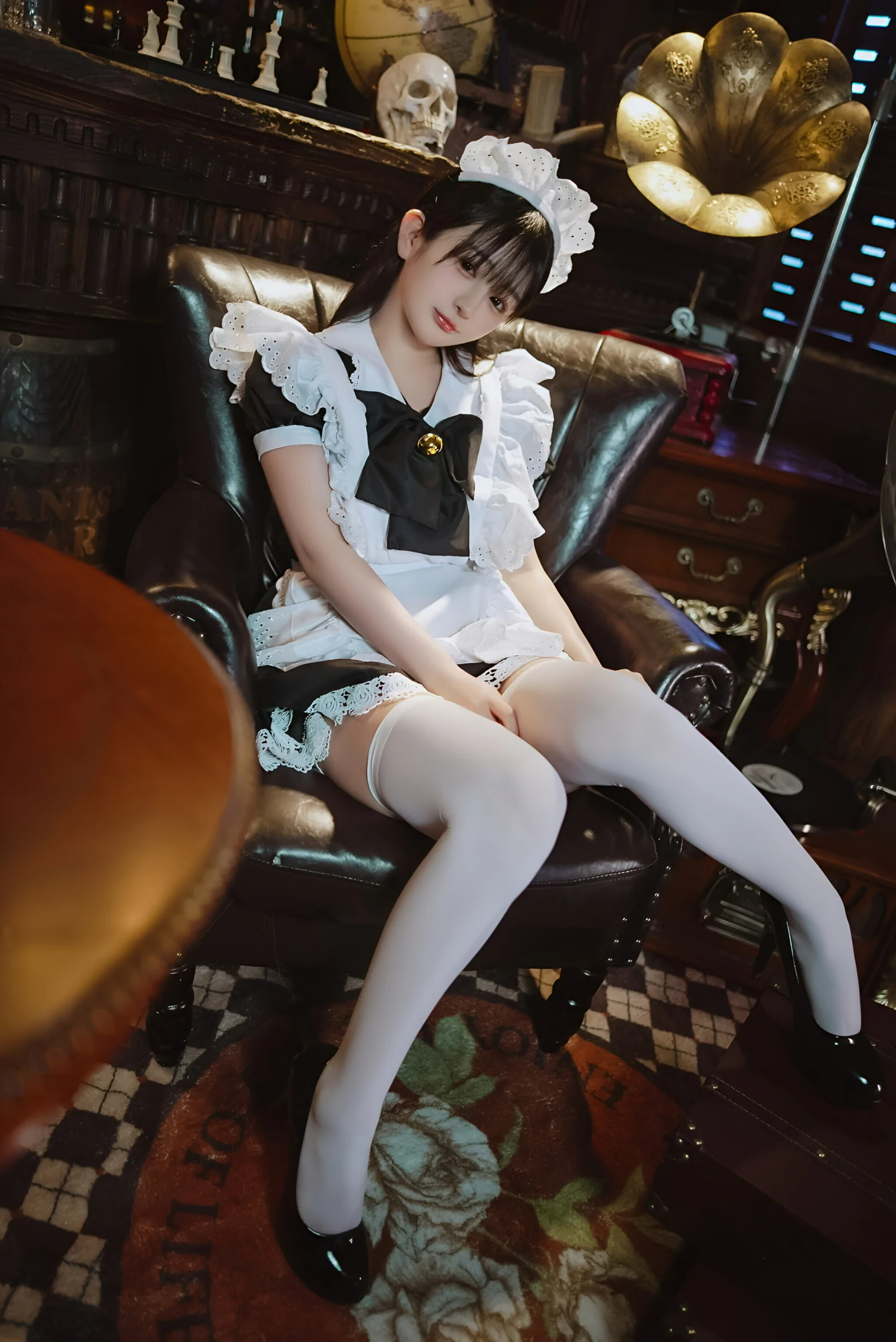 [MiStar魅妍社] 妖姬性感大胸嫩模杨漫妮大尺度诱人艺术照