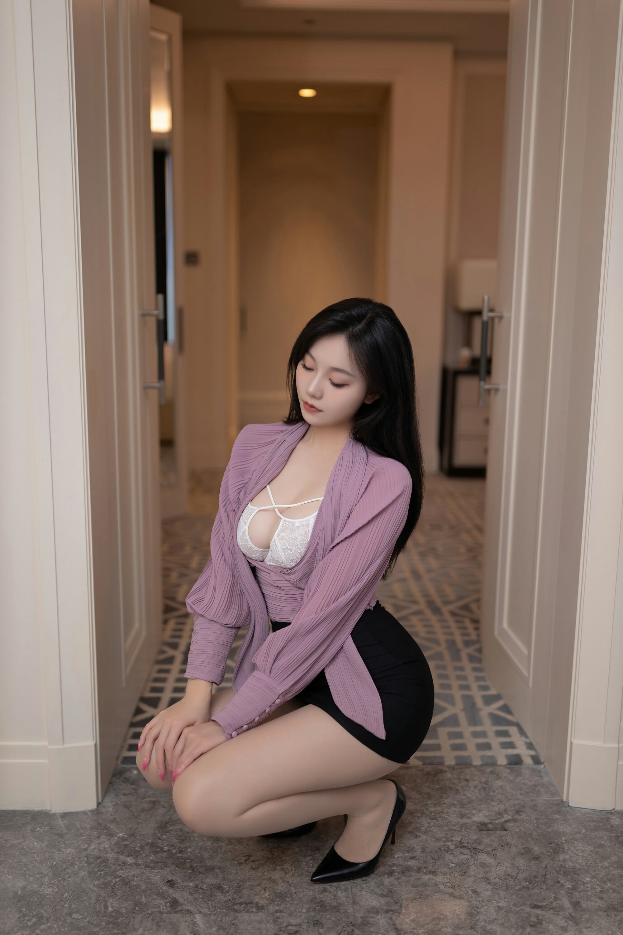 紧缚之馆尤物赵伊彤巨乳情趣人体艺术 免费A级毛片(20)