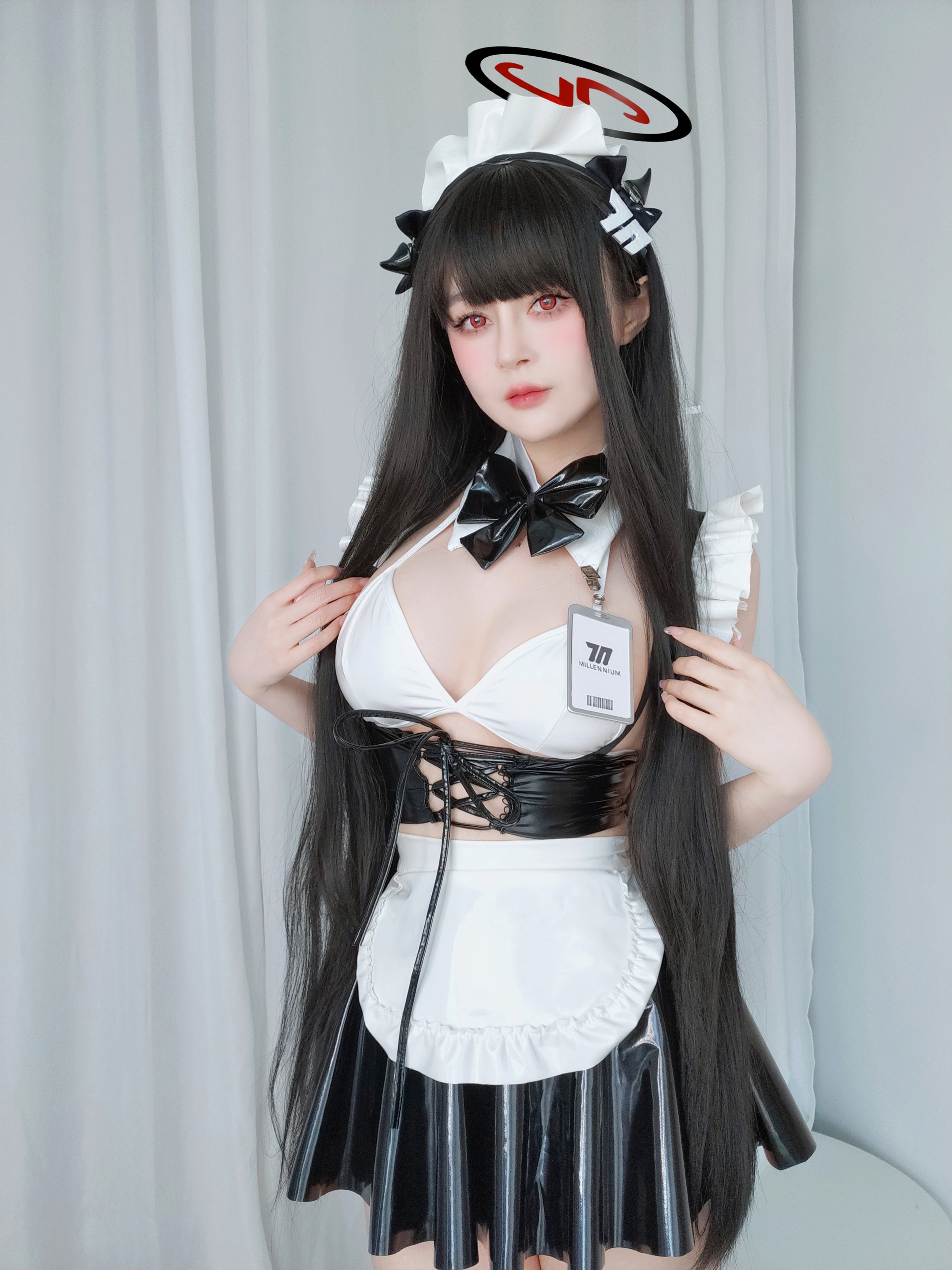 丽柜伊园嫩模嘉宝贝儿性感玉乳热裤诱人写真