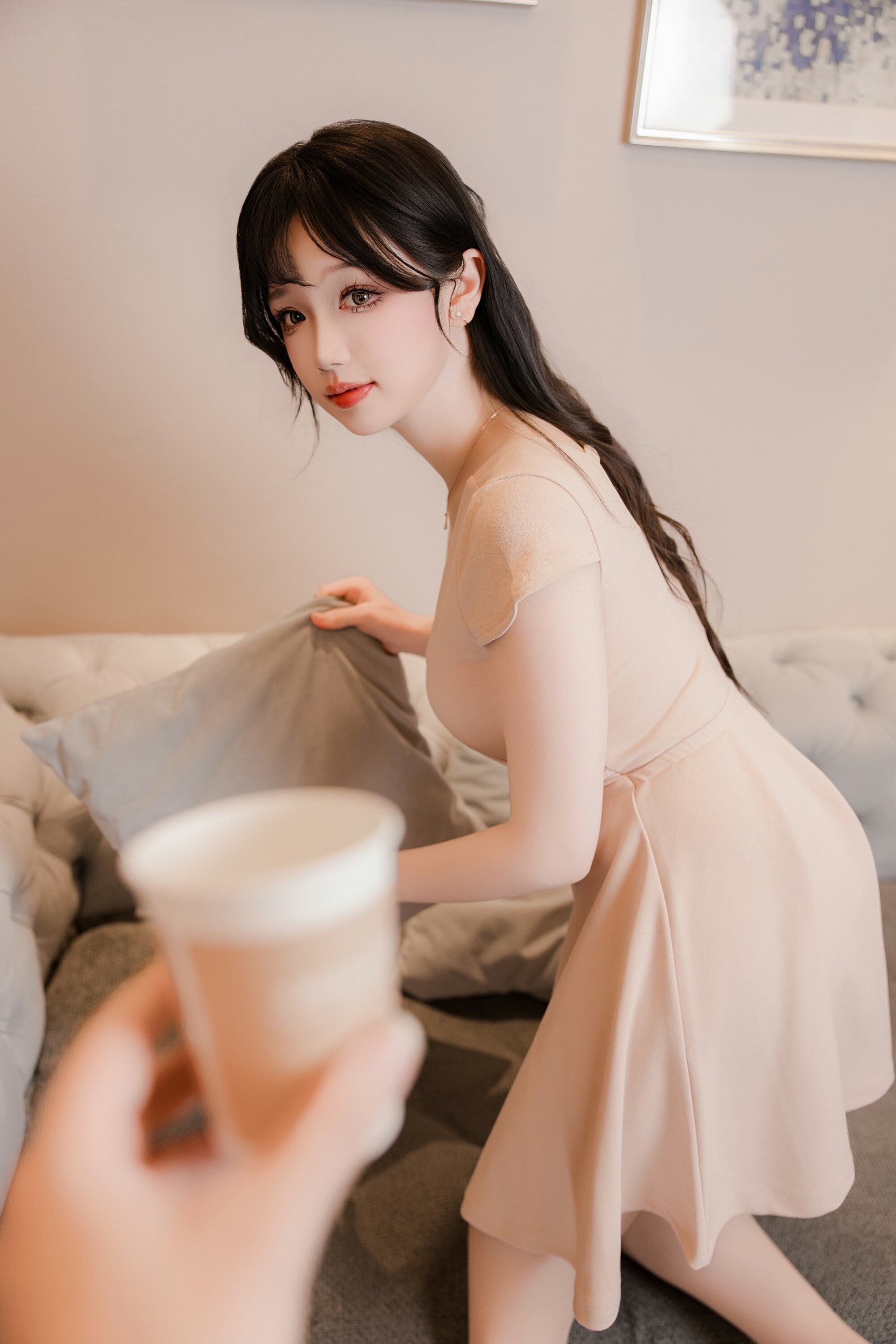 台湾人气美女主播Bella彤彤微博自拍照晒傲人豪乳(20)