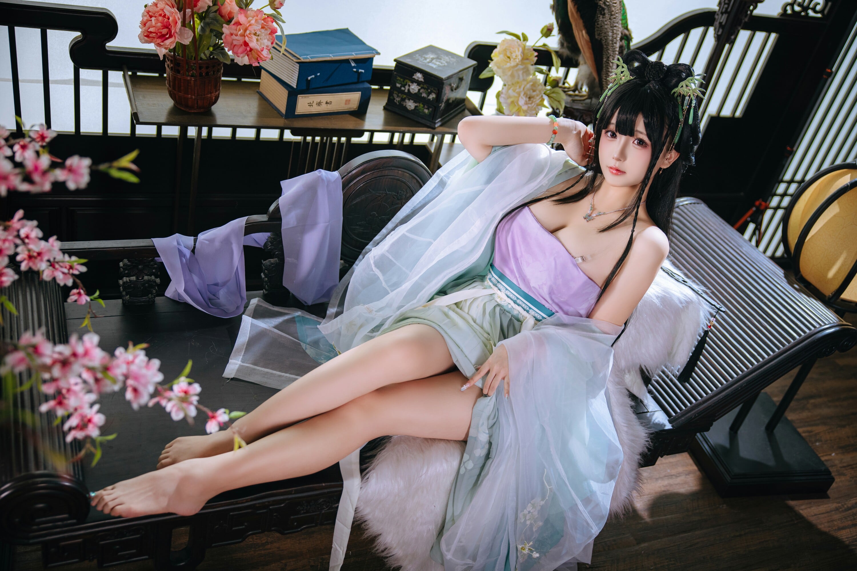 爆乳动漫美女受辱涩情动漫图片 - 台湾护士不讲道理直接上